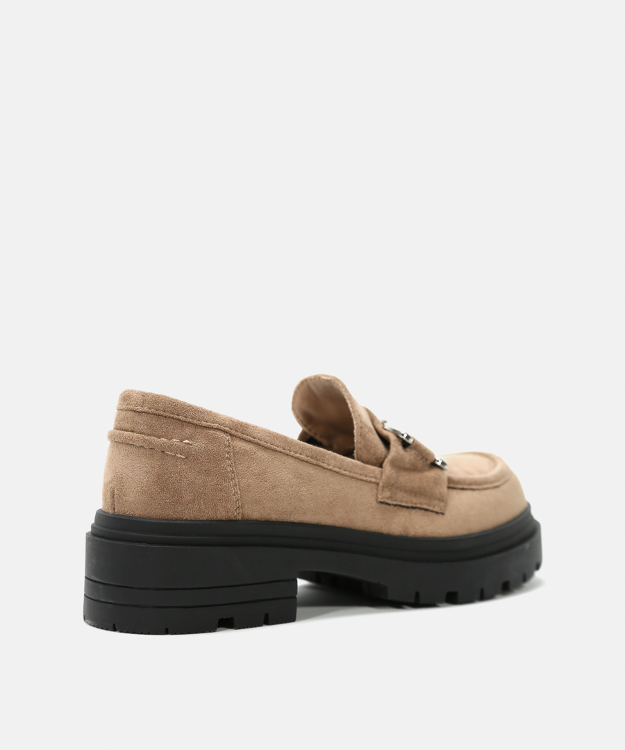 Mocasines detalle cadena image number null